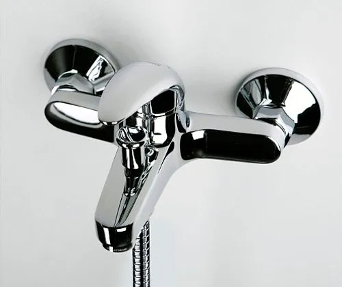 Смеситель для ванны с душем Wasserkraft Isen 2601