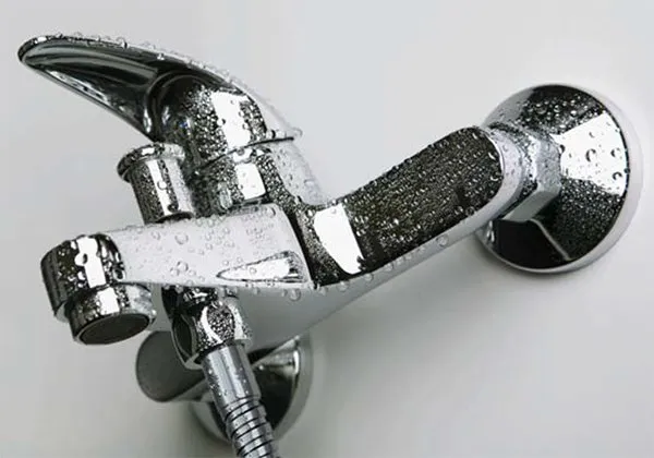 Смеситель для ванны с душем Wasserkraft Isen 2601