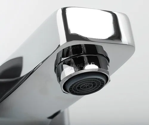Смеситель для ванны с душем Wasserkraft Aller 1061