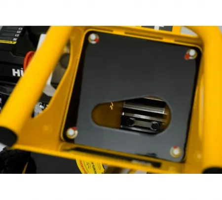 Садовый измельчитель Huter GSH-7800 бензиновый