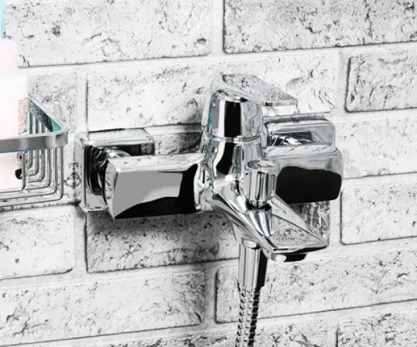 Смеситель для ванны с душем Wasserkraft Neime 1901